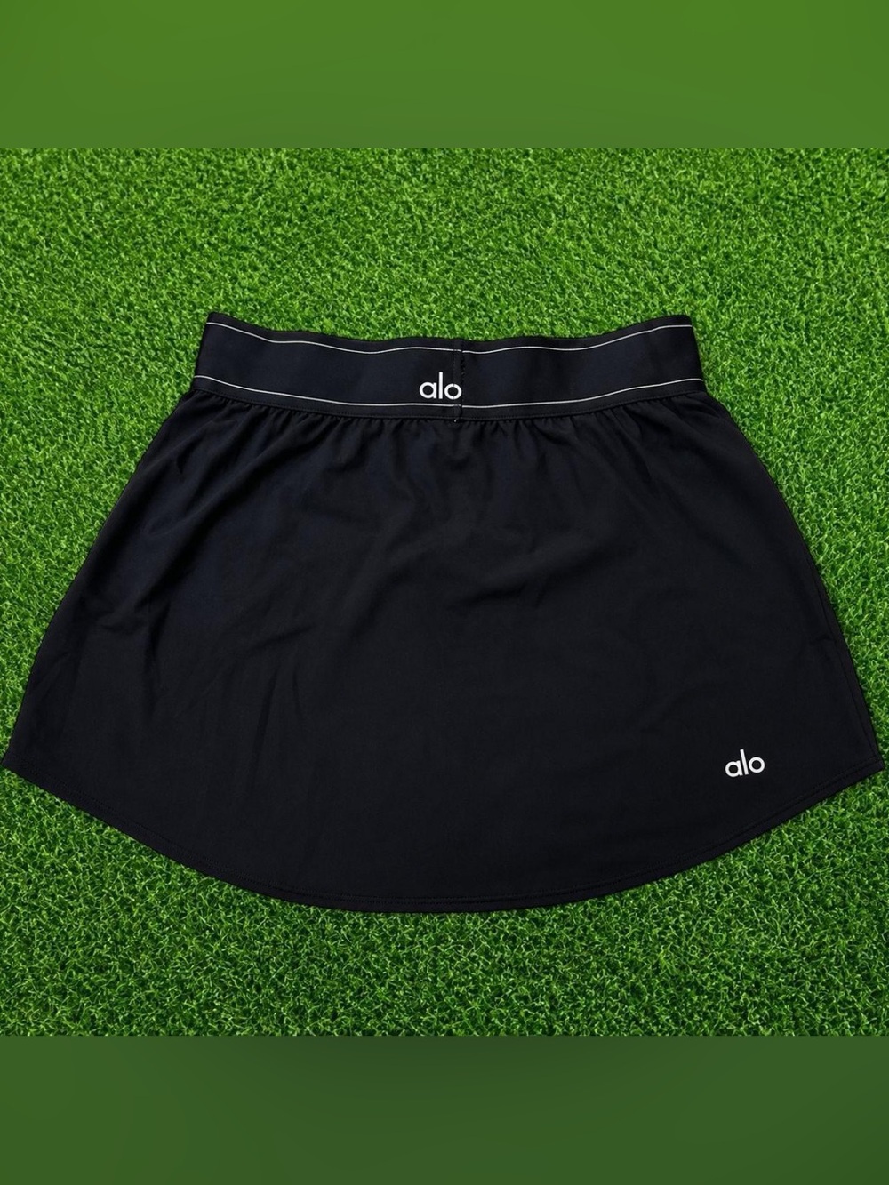 ALO Yoga Black Active Skirt with Logo Waistband